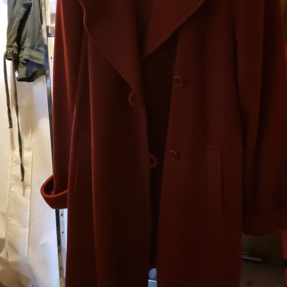 Wool coat - Picture 2 of 3